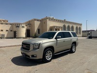 Used 2016 GMC Yukon for sale in Riyadh