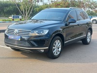 Used 2016 Volkswagen Touareg for sale in Abu Dhabi