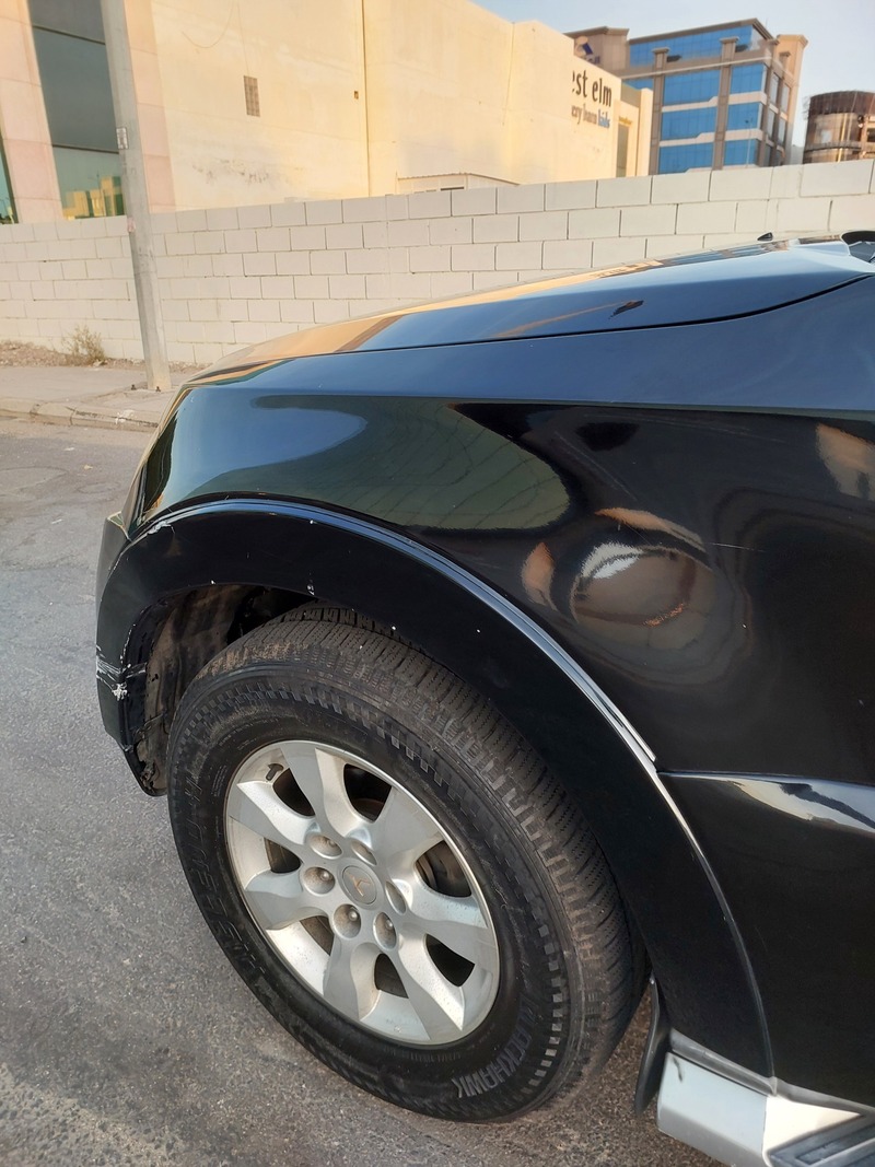 Used 2012 Mitsubishi Pajero for sale in Jeddah