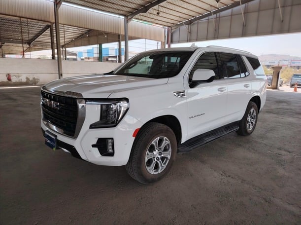 Used 2022 GMC Yukon for sale in Jeddah