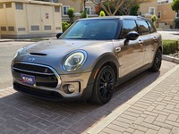 Used 2016 MINI Clubman for sale in Dubai