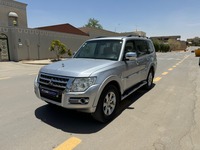 Used 2016 Mitsubishi Pajero for sale in Riyadh