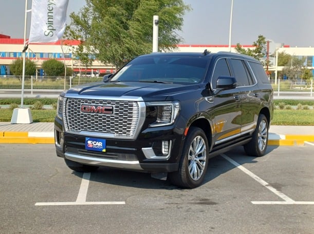 Used 2023 GMC Yukon for sale in Abu Dhabi