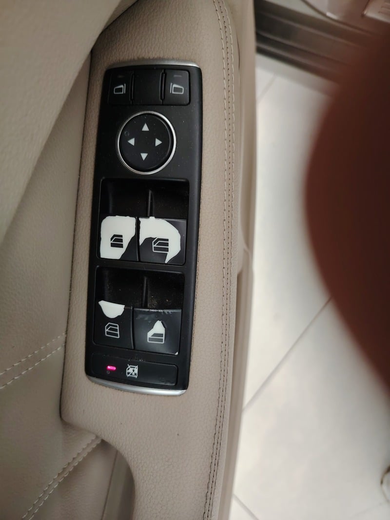 Used 2013 Mercedes E200 for sale in Jeddah