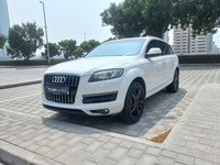 Used 2015 Audi Q7 for sale in Dubai