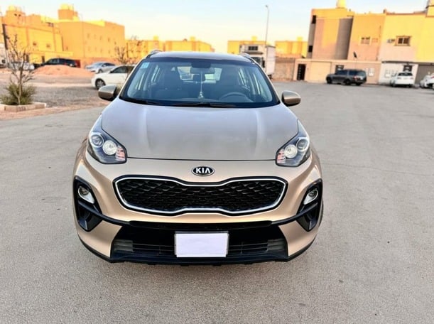 Used 2019 Kia Sportage for sale in Riyadh