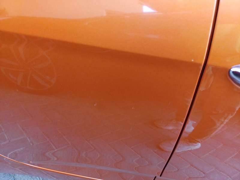 Used 2015 Hyundai Veloster for sale in Abu Dhabi