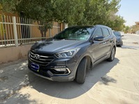 Used 2018 Hyundai Santa Fe for sale in Riyadh