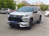 Used 2022 Mitsubishi Montero Sport for sale in Abu Dhabi