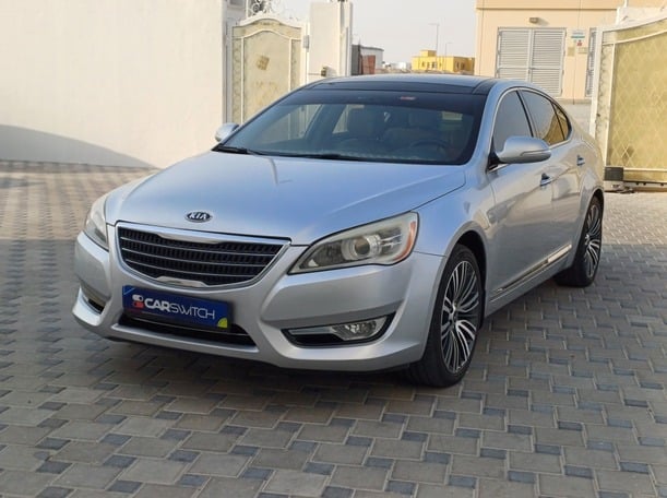 Used 2013 Kia Cadenza for sale in Abu Dhabi