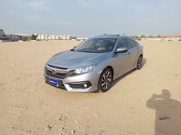 Used 2016 Honda Civic for sale in Jeddah