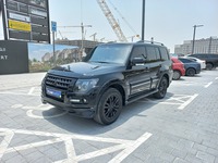 Used 2020 Mitsubishi Pajero for sale in Dubai