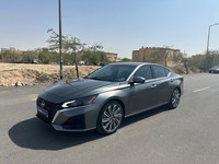 Used 2023 Nissan Altima for sale in Riyadh