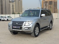 Used 2016 Mitsubishi Pajero for sale in Dubai