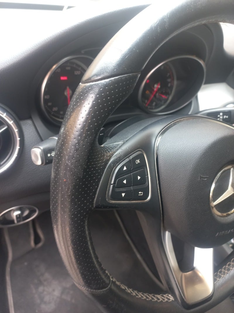 Used 2018 Mercedes CLA250 for sale in Dubai