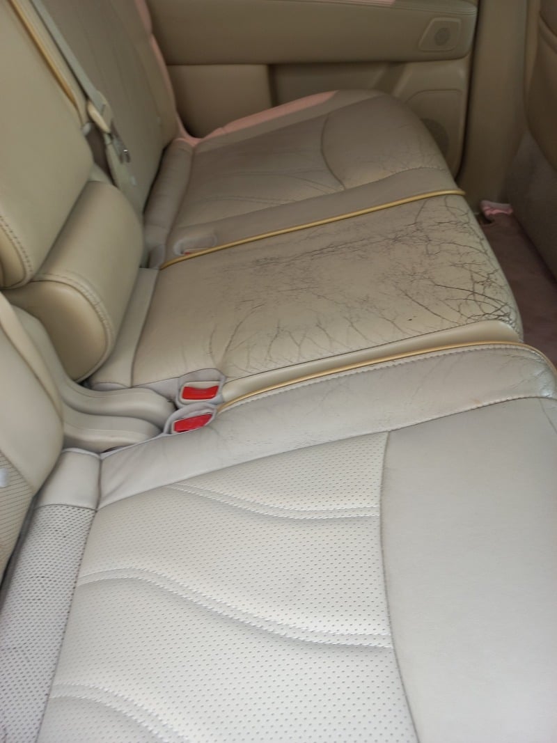 Used 2013 Infiniti JX35 for sale in Abu Dhabi