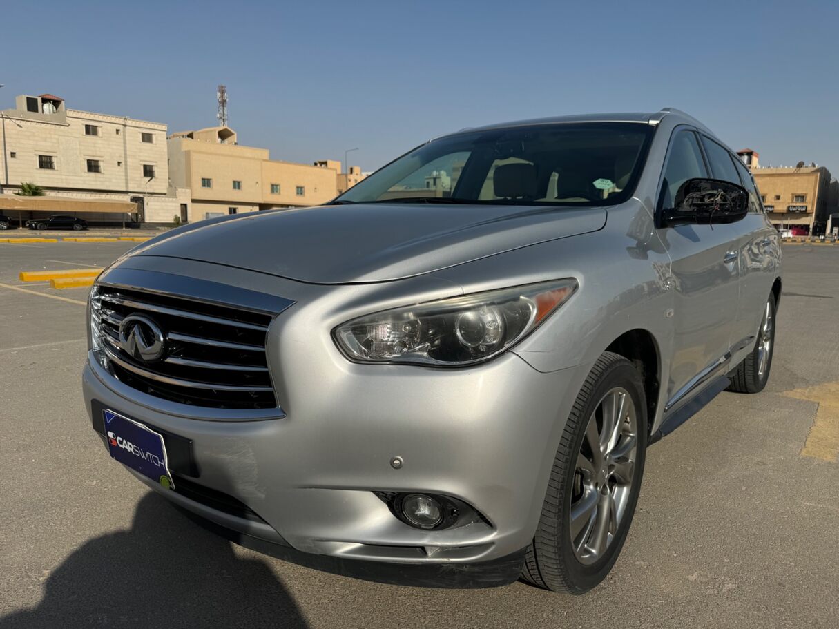 مستعمله 2015 انفنتي QX60 للبيع فى الرياض