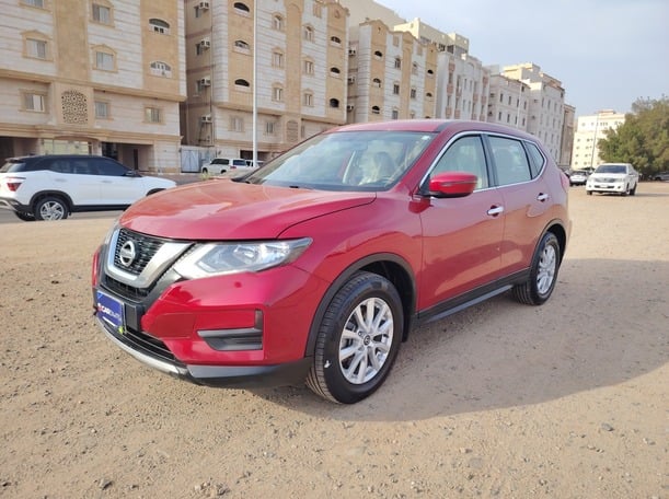 Used 2019 Nissan X-Trail for sale in Jeddah