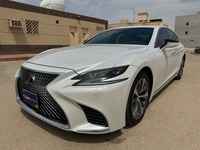 Used 2018 Lexus LS500 for sale in Riyadh