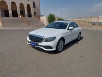 Used 2020 Mercedes E300 for sale in Jeddah