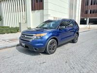 Used 2013 Ford Explorer for sale in Dubai