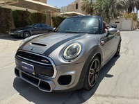 Used 2017 MINI Cooper for sale in Riyadh