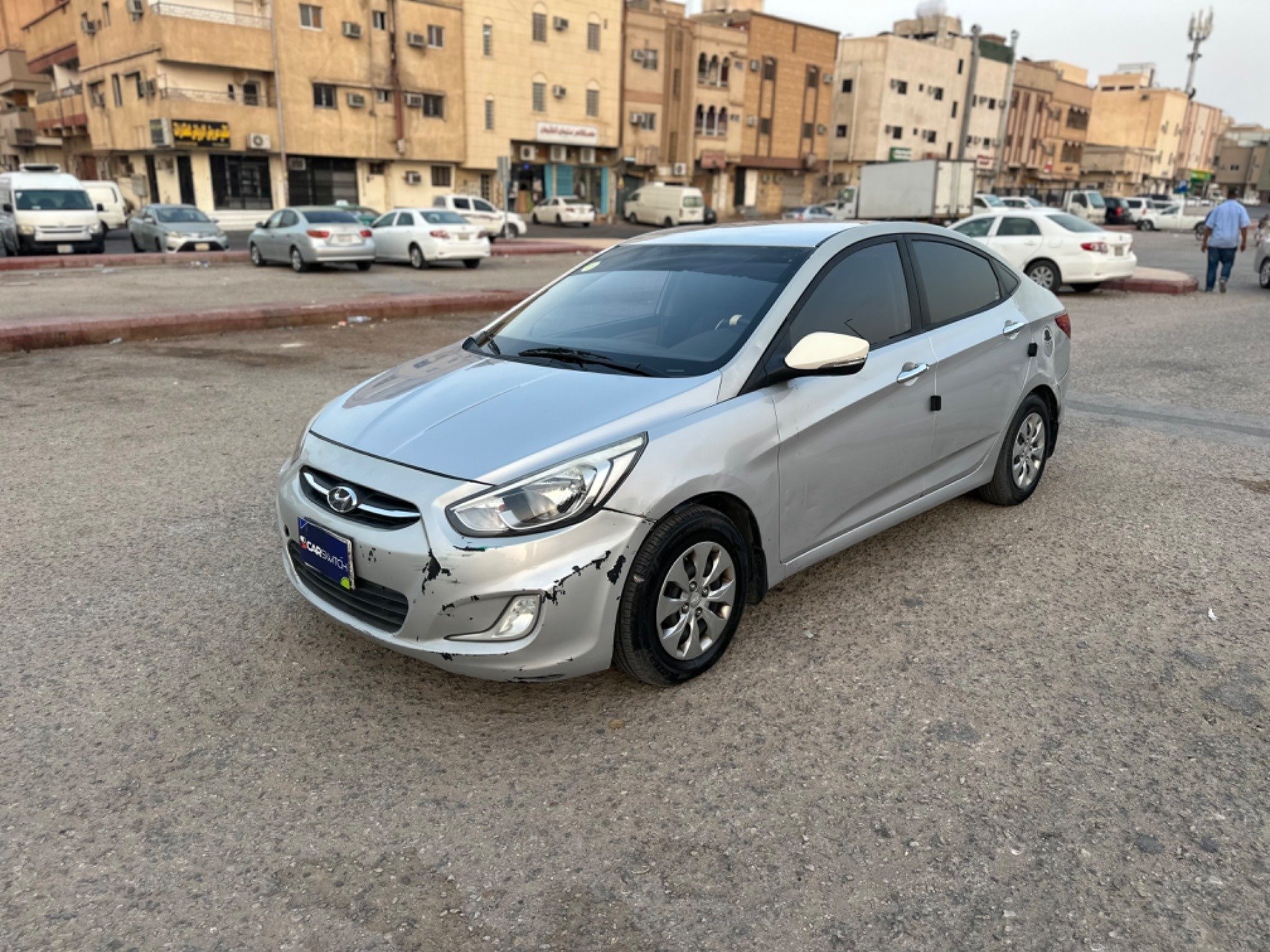 Used 2017 Hyundai Accent for sale in Riyadh