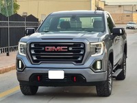 Used 2022 GMC Sierra for sale in Dubai