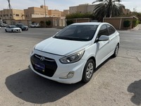 Used 2017 Hyundai Accent for sale in Riyadh