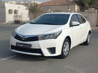 Used 2015 Toyota Corolla for sale in Dubai