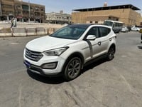 Used 2015 Hyundai Santa Fe for sale in Riyadh