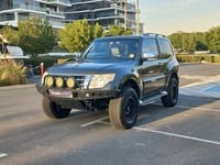 Used 2015 Mitsubishi Pajero for sale in Dubai