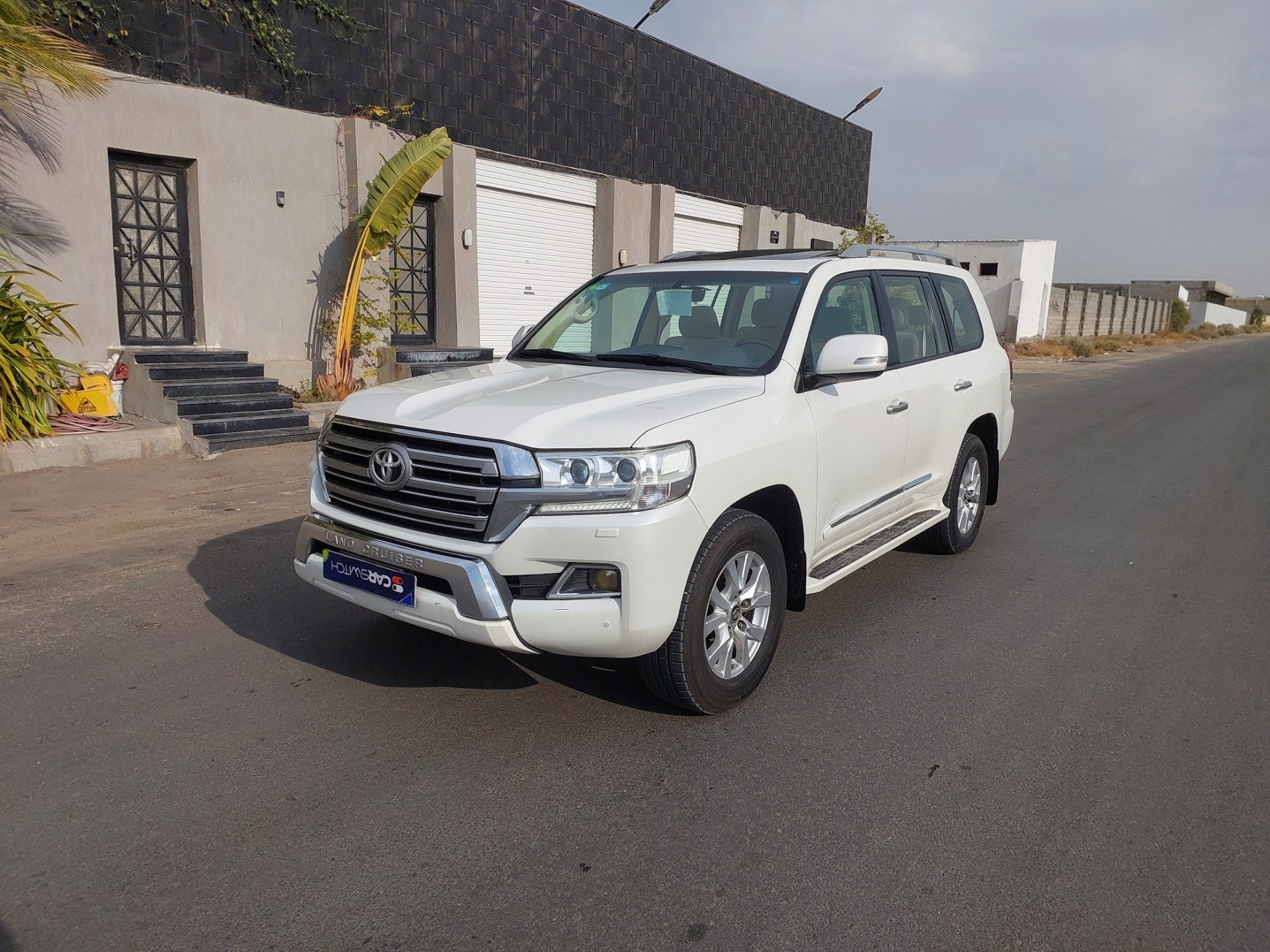 Used 2016 Toyota Land Cruiser for sale in Jeddah