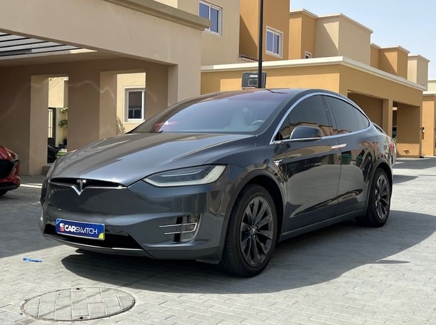 Used 2018 Tesla Model X for sale in Dubai