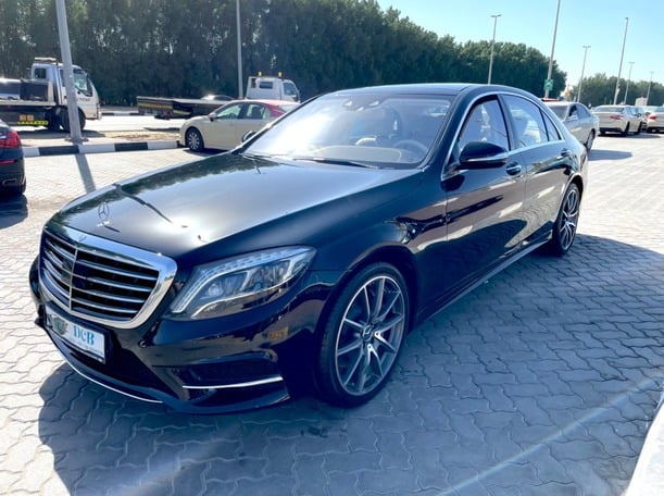 مستعمله 2015 مرسيدس S500 للبيع فى الشارقة