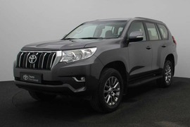 Toyota Prado Used 2021 Toyota Prado for sale in Abu Dhabi
