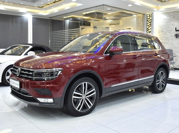 Used 2017 Volkswagen Tiguan for sale in Dubai