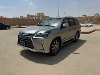 Used 2016 Lexus LX570 for sale in Riyadh