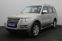 Used 2020 Mitsubishi Pajero for sale in Dubai