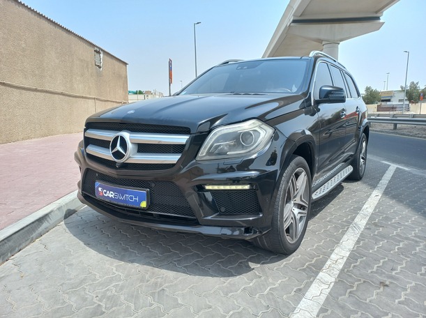 Used 2015 Mercedes GL500 for sale in Dubai