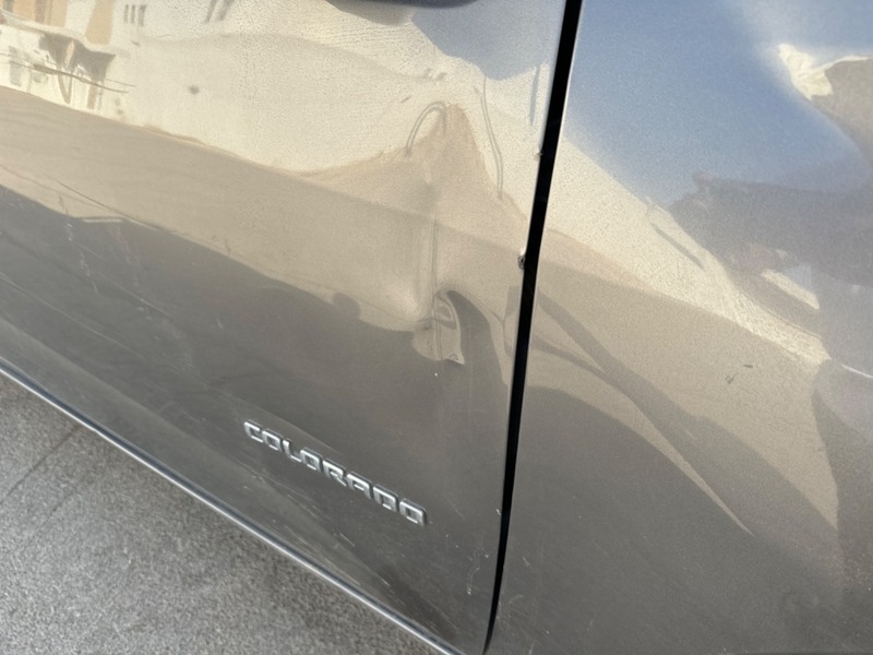 Used 2013 Chevrolet Colorado for sale in Riyadh