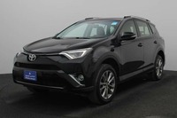 Used 2018 Toyota RAV 4 for sale in Dubai