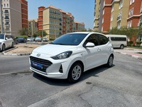 Used 2023 Hyundai i10 for sale in Dubai