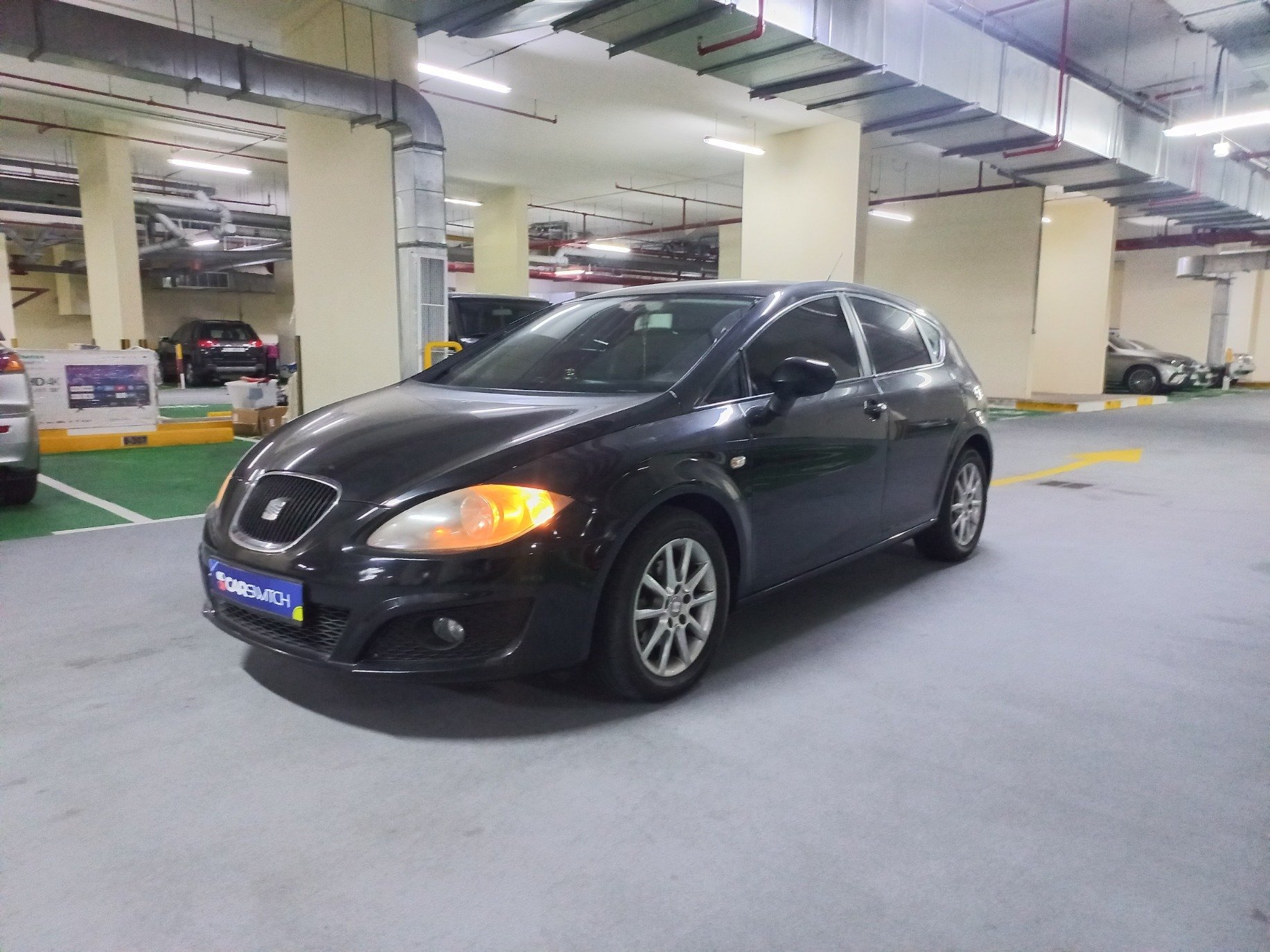 Used 2012 Seat Leon for sale in Dubai