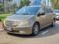 Used 2012 Honda Odyssey for sale in Abu Dhabi