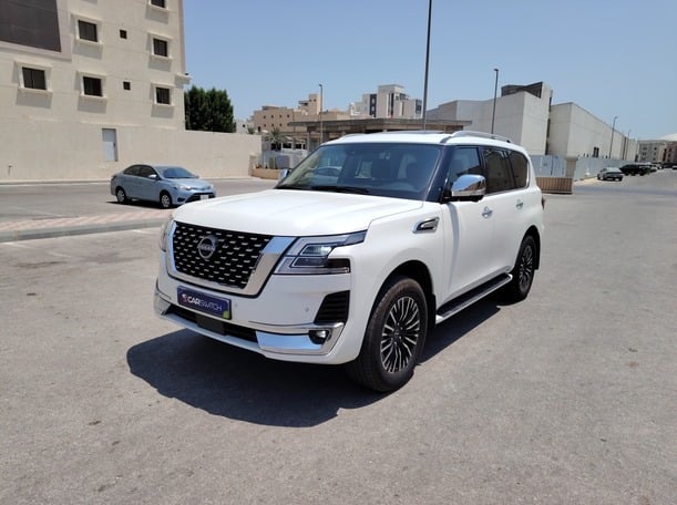 Used 2023 Nissan Patrol for sale in Al Khobar