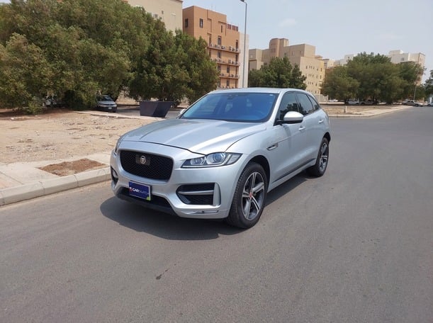 مستعمله 2019 جاكوار F-Pace للبيع فى جدة