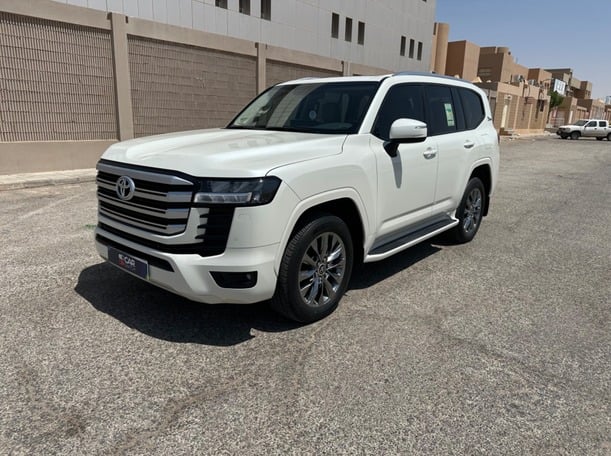 Used 2022 Toyota Land Cruiser for sale in Riyadh