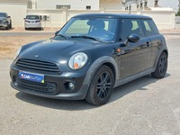 Used 2013 MINI Cooper for sale in Abu Dhabi