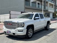 Used 2018 GMC Sierra for sale in Dubai